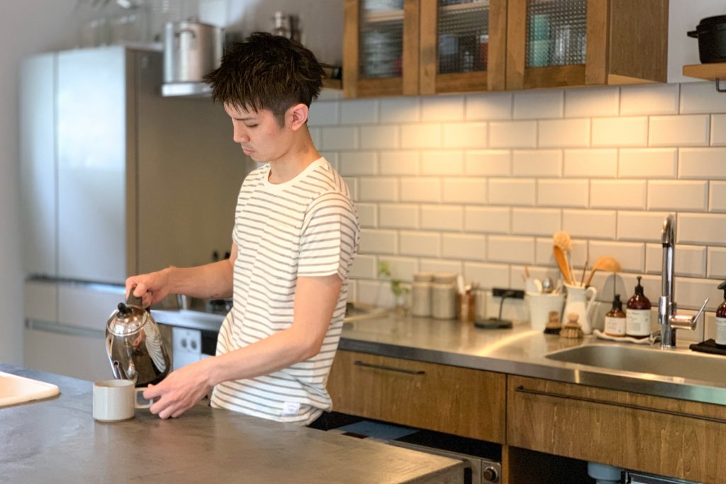 ボーダーTシャツ　グレー