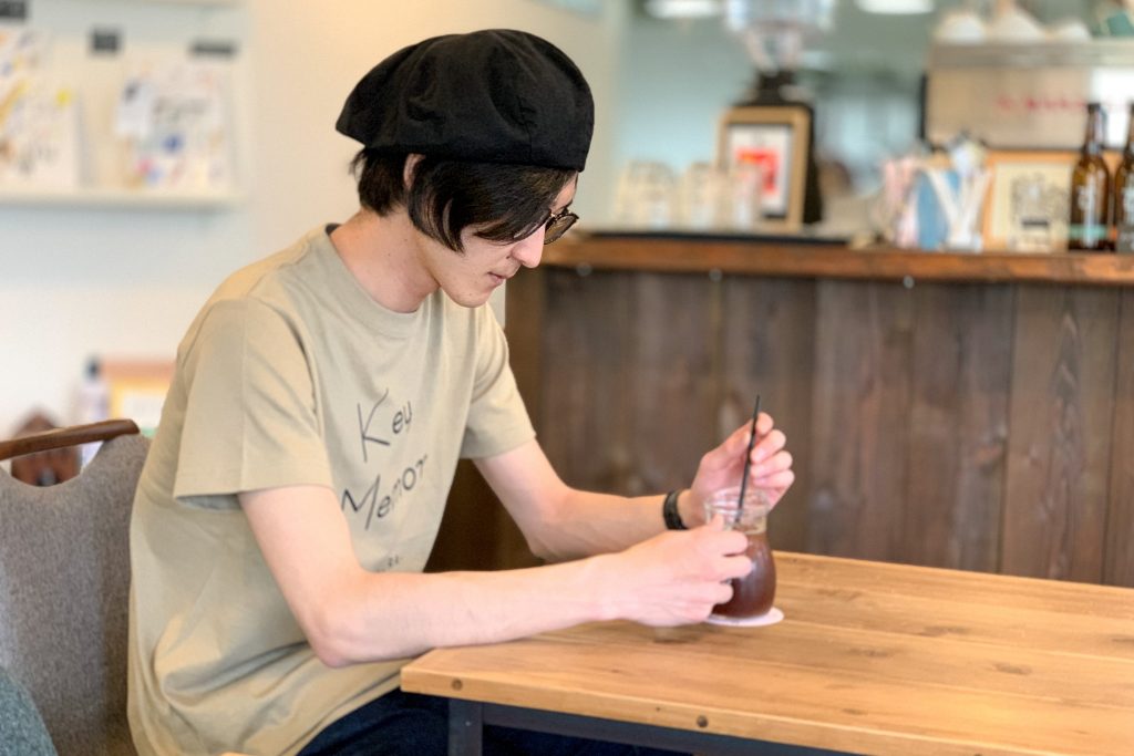 鎌倉ロゴTシャツ　ベージュ