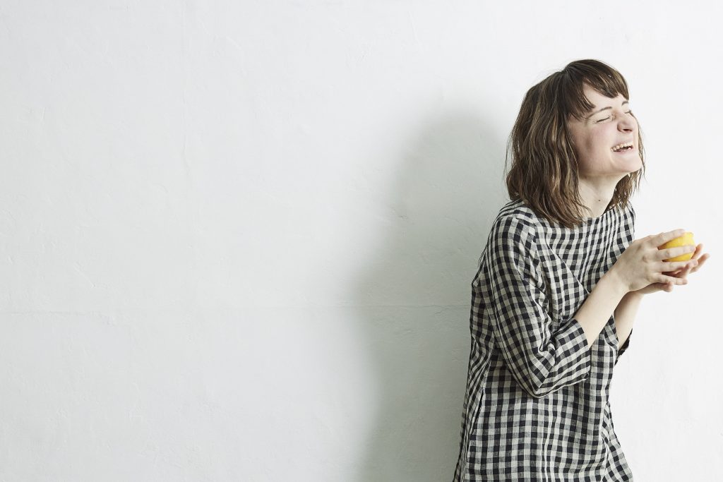 リネンワンピース