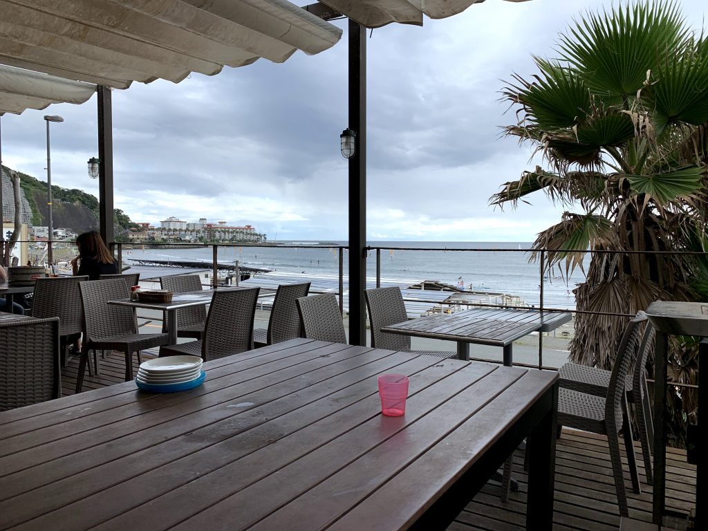 海沿いのキコリ食堂　テラス席