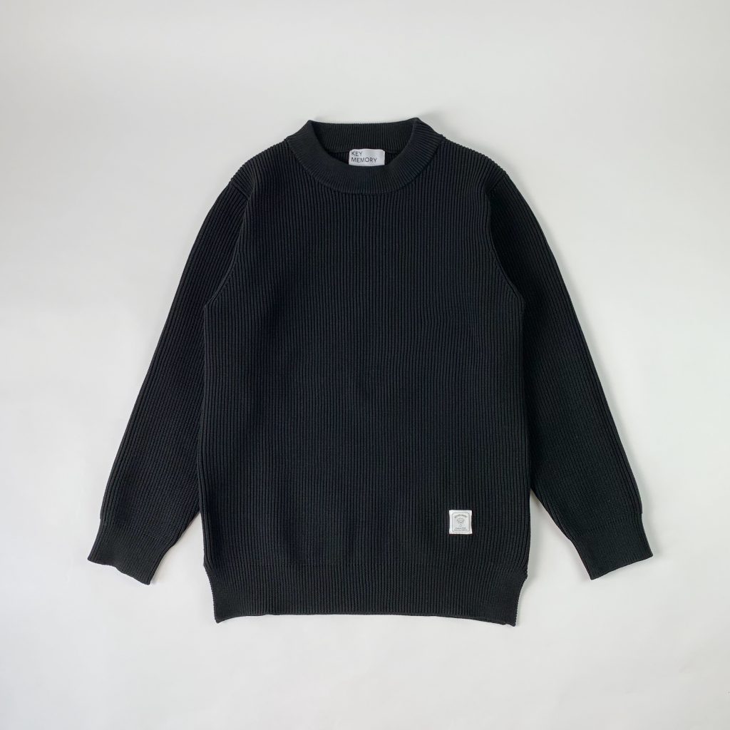 モックネックニット