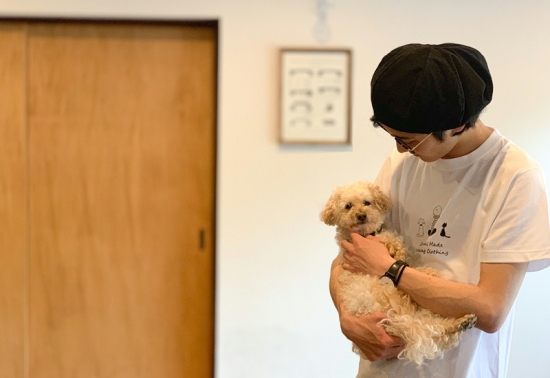 イラストTシャツ　動物　シンプル　白　ホワイト　ユニセックス　メンズ