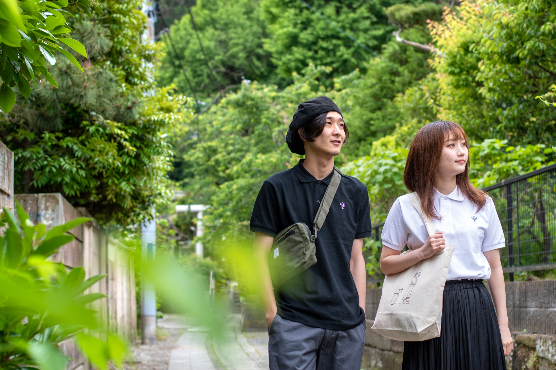 梅雨　コーデ　ポロシャツ　ユニセックス