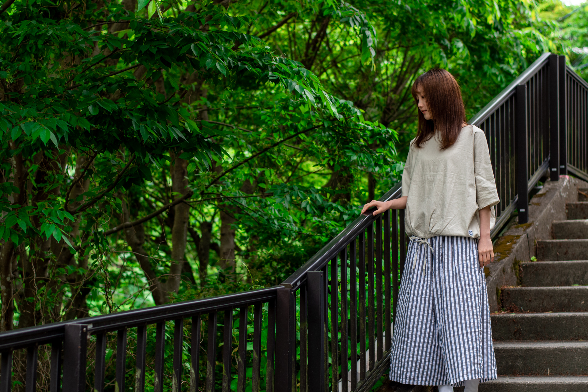 ナチュラル　シャツ　レディース