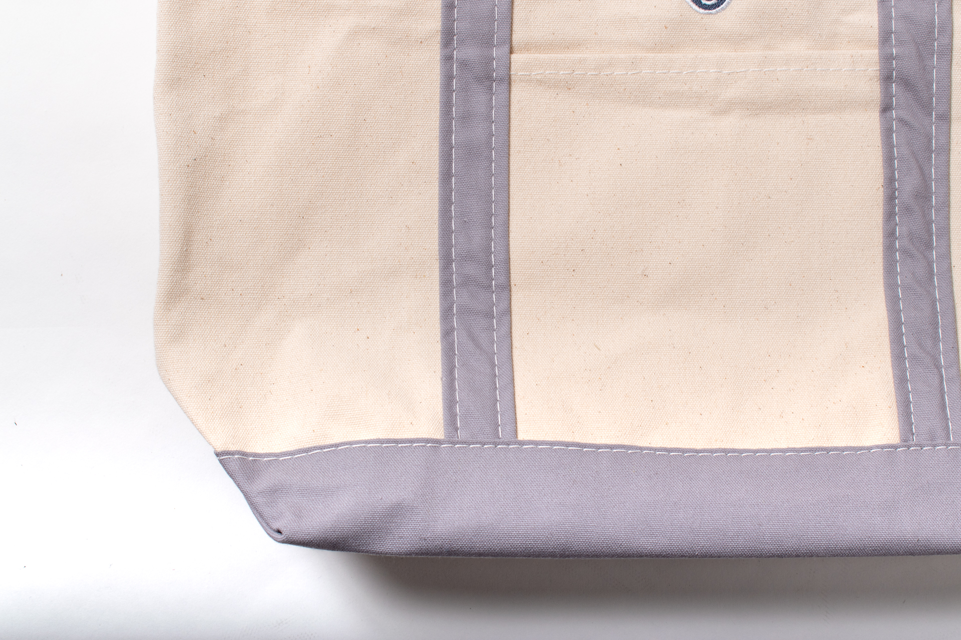 横浜高島屋　限定アイテム　トートバッグ　厚手　刺繍　KEY MEMORY　キーメモリー　ロゴ