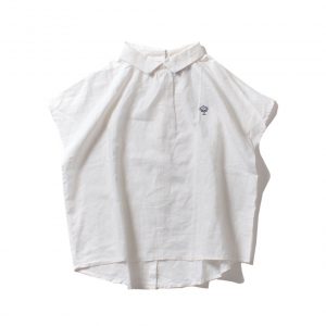 白シャツ レディース 夏コーデ