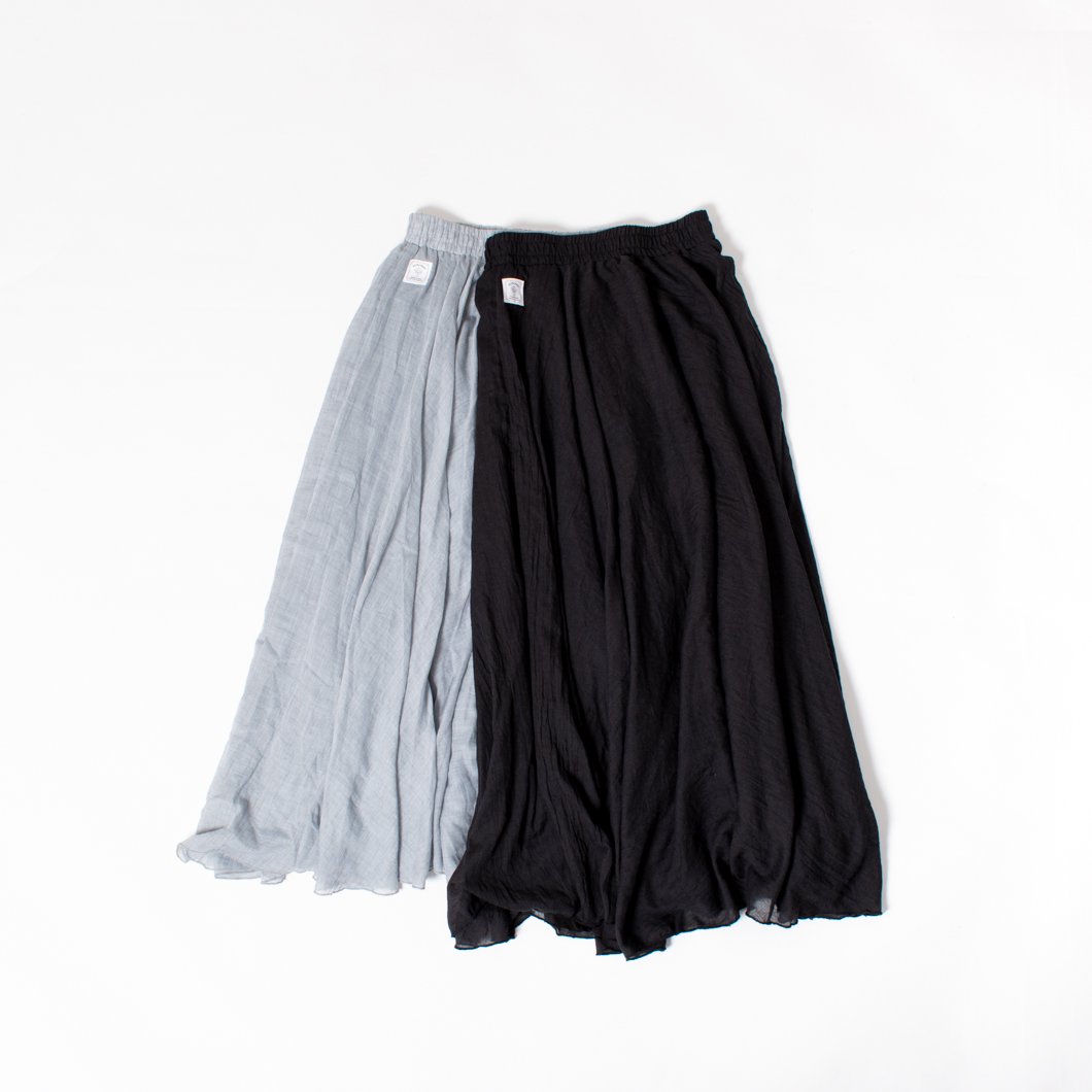 夏コーデ ロングスカート レディースコーデ